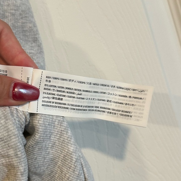 Abercrombie & Fitch Essential Rib Crew Tank - Picture 8 of 11